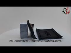 Présentation d'étiquettes thermocollantes en tissu sergé personnalisées avec des logos en silicone imprimés pour vous