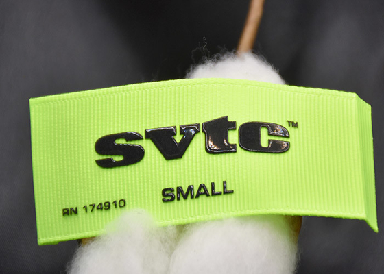 Cousez sur la marque faite sur commande Logo Silicone Clothing Labels Washable 3D imprimé