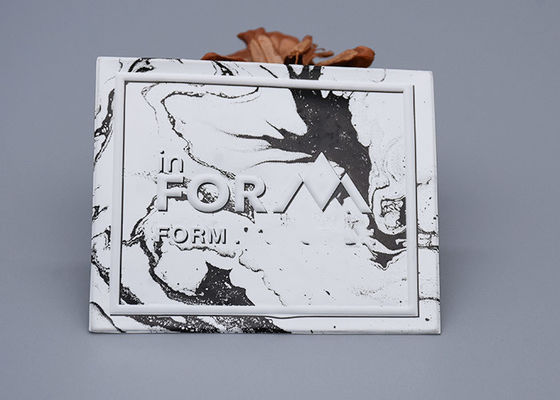 TPU a gravé Logo Heat Transfer Labels Customized en refief pour l'habillement