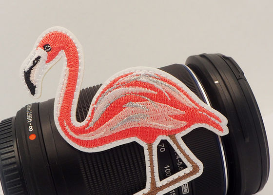 Cousez sur les corrections brodées que Debossed cousent sur des corrections pour des vêtements